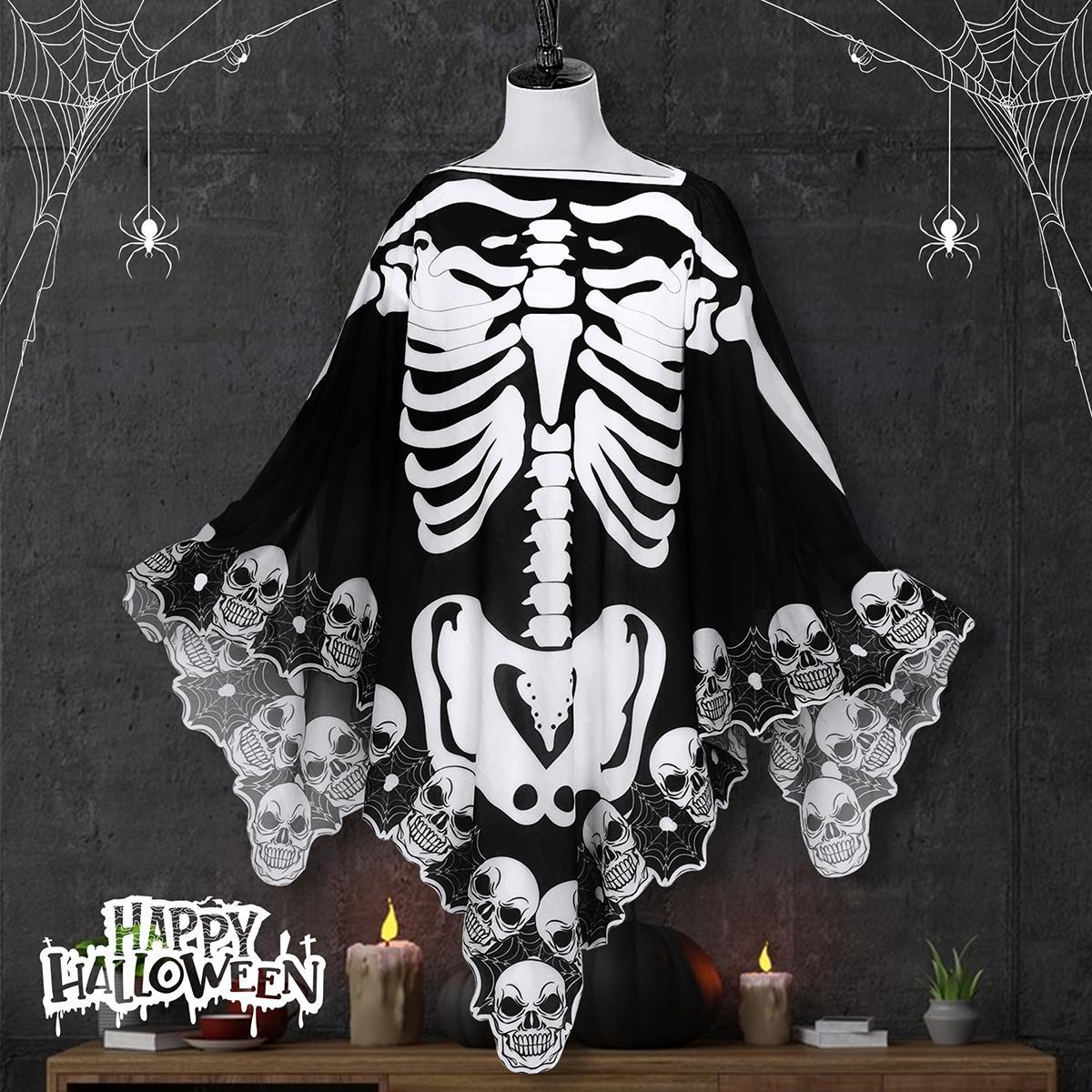 Inspiration Halloween : Styles de capes ensorcelantes pour femmes