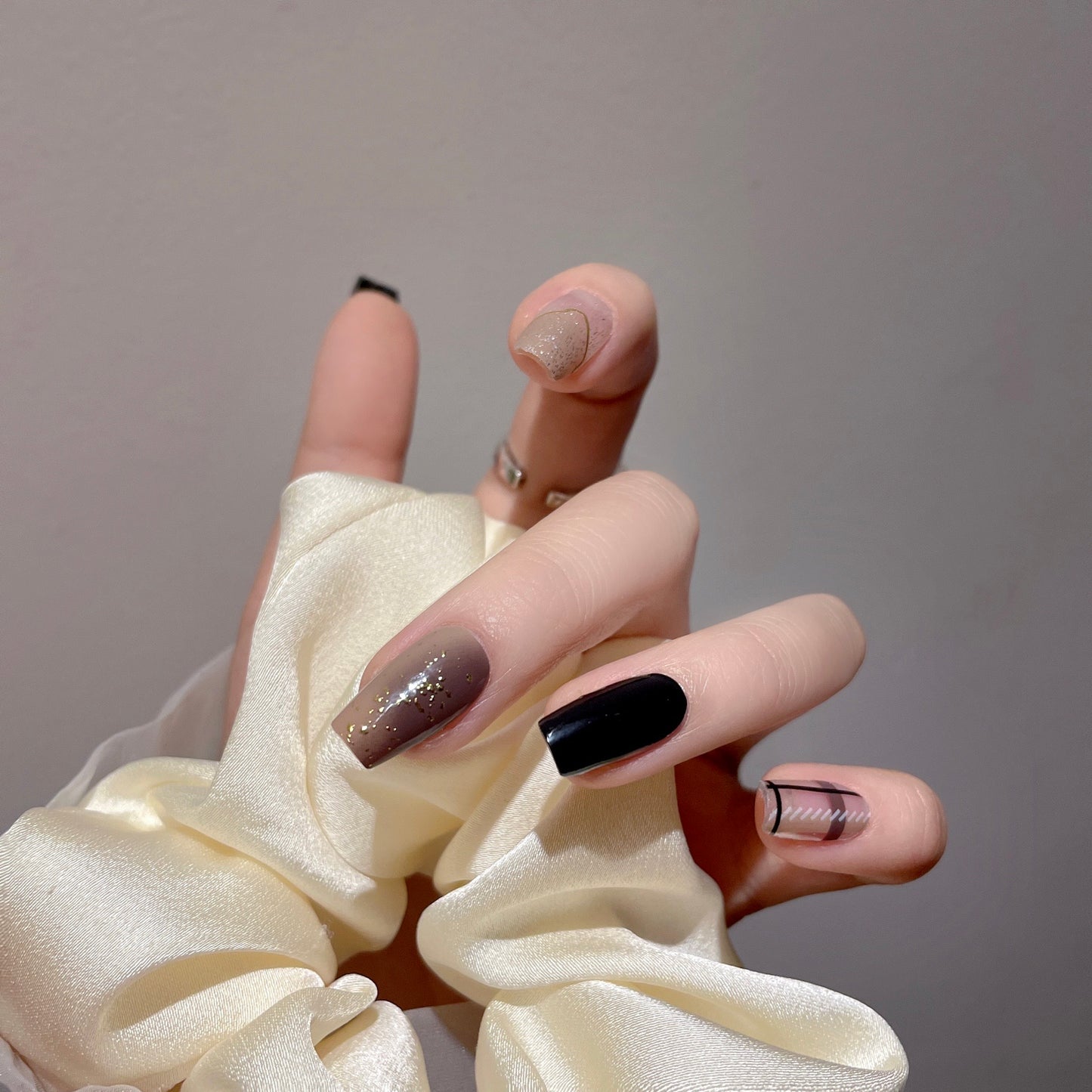 💎 Gel Ongles Semi-Durcissant – Tenue Longue & Facile