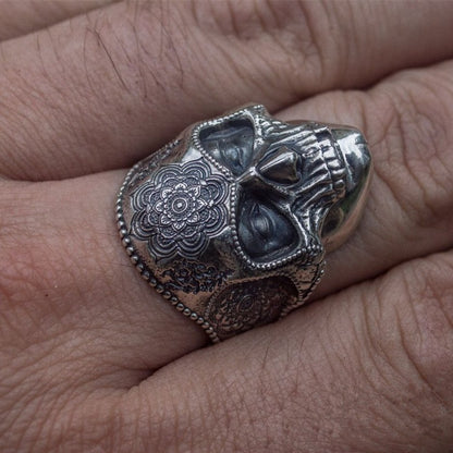 💀 Bague Crâne Mandala en Acier Inoxydable – Style Biker Homme
