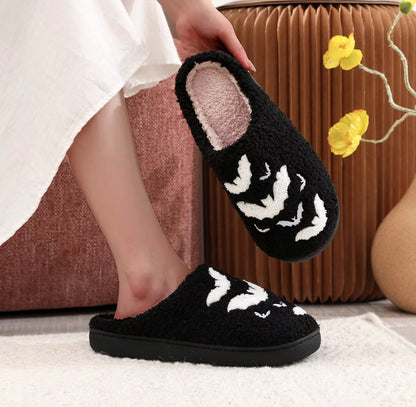 Chaussons Fluffy Fête – Intérieur Confortable pour Femme et Homme