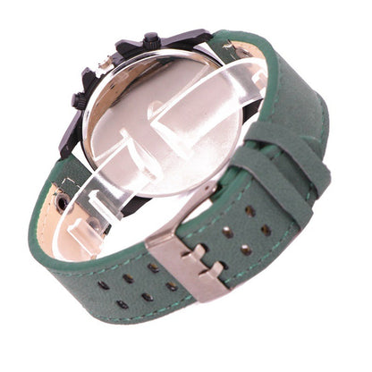 Quartz ladies watch with leather strap