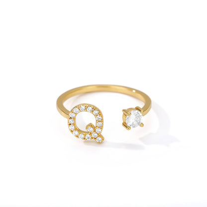 🌟 Bague Initiale en Zircon – Personnalisez Votre Style