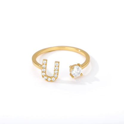 🌟 Bague Initiale en Zircon – Personnalisez Votre Style