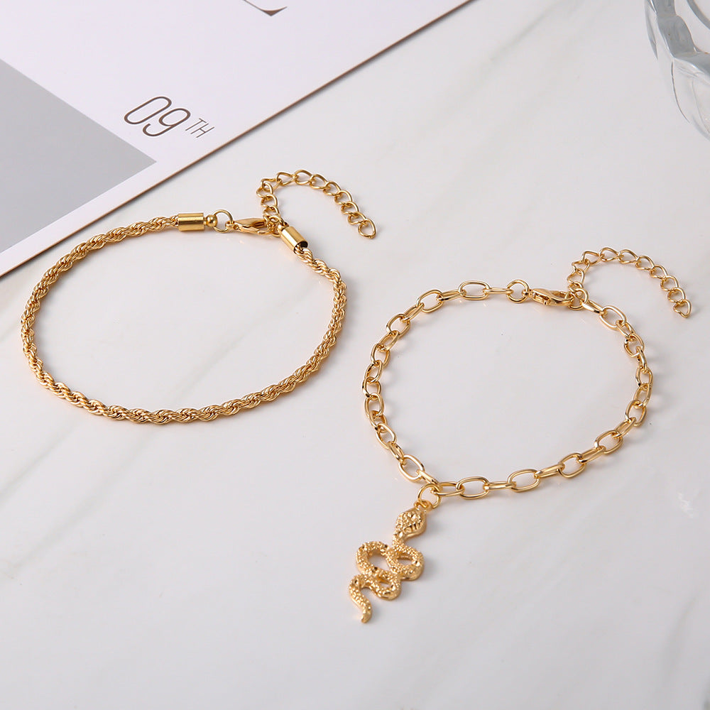 ✨ Bracelet Double Cercle – Élégance et Originalité