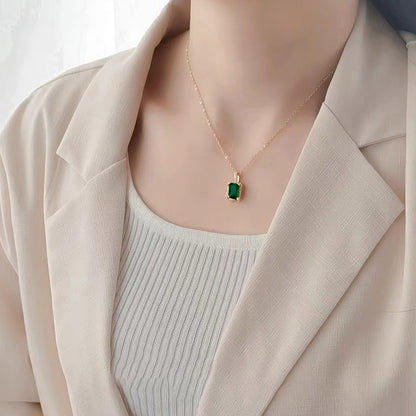 💎 Collier Femme – Zircon Vert Brillant