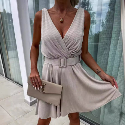 Women's Fashion Solid Color Deep V-neck Sleeveless Lace-up Dress