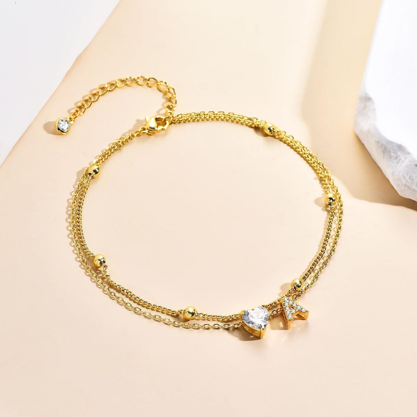 💎 Bracelet de Cheville 26 Lettres – Cœur & Zircon